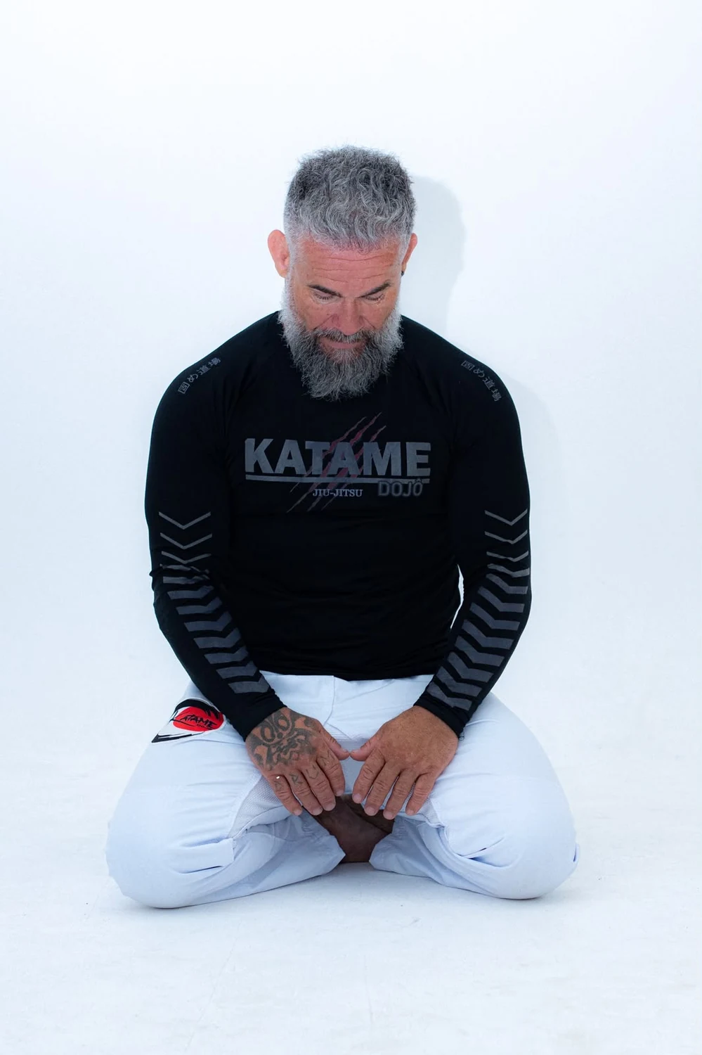 Professor Luciano Freitas com uniforme da Equipe Katame